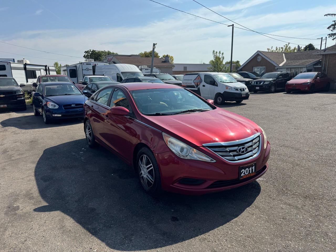 2011 Hyundai Sonata GL, AUTO, NEW ENGINE, 2 SETS OF WHEELS, CERTIFIED - Photo #7