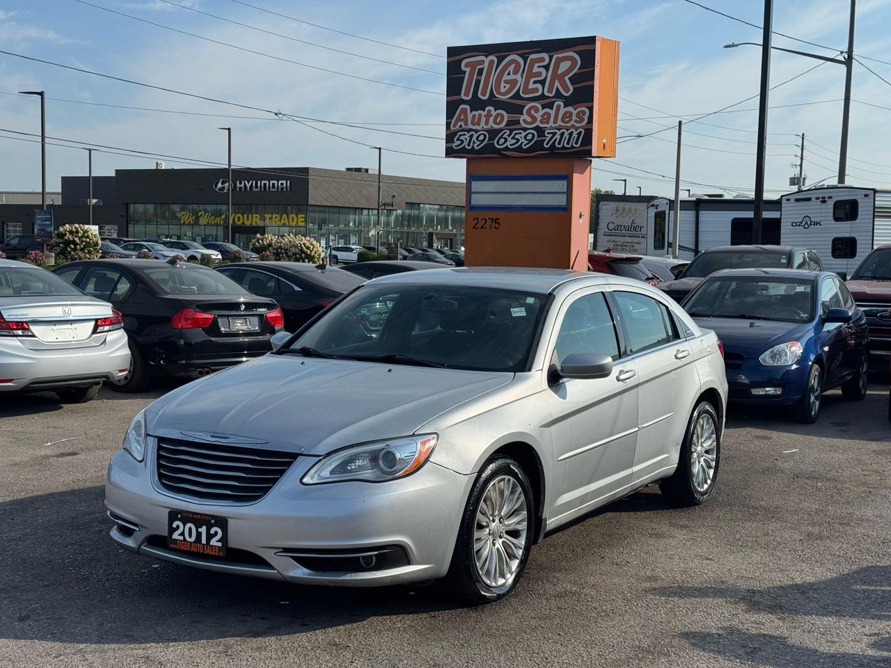 2012 Chrysler 200 TOURING, SEDAN, ONLY 65KMS, ALLOYS, CERTIFIED - Photo #1