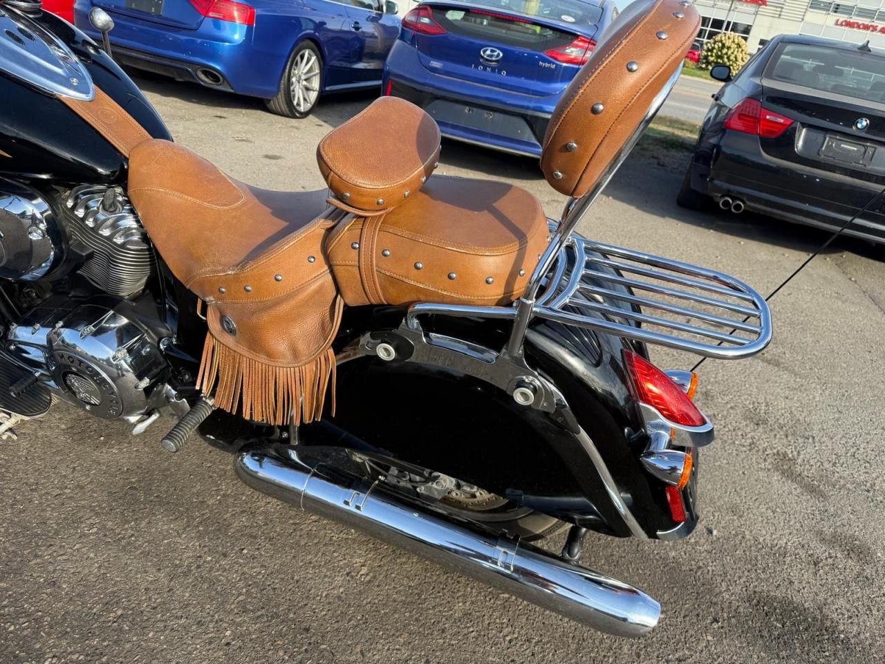 2015 Indian Chief  CHIEFTAIN, LOADED, BROWN SEATS, LIGHT DAMAGE - Photo #3