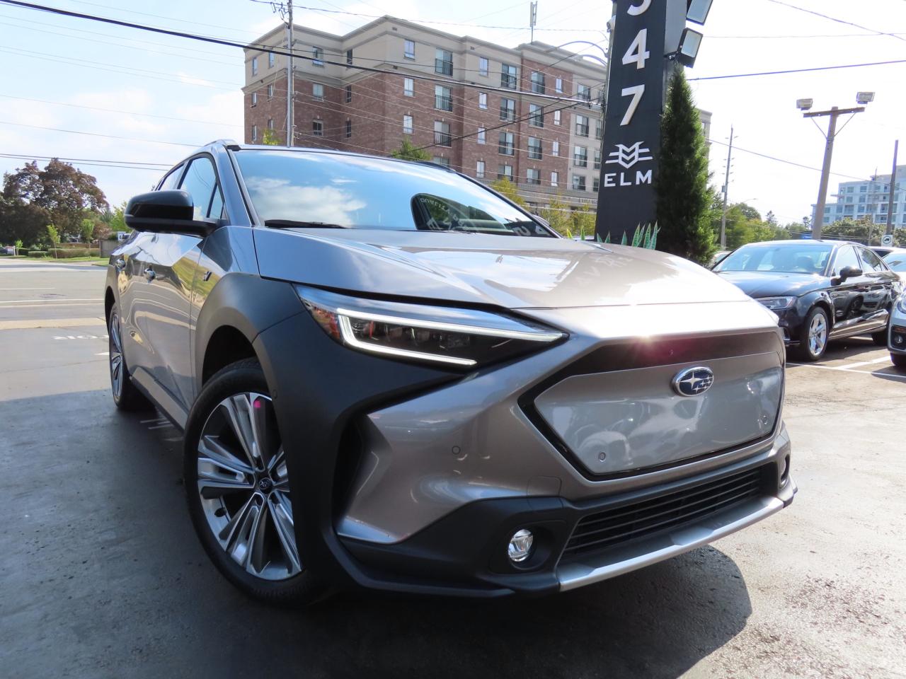 2023 Subaru Solterra Lane Assist - Blind Spot Monitor - Awd - Low Kms !! Photo
