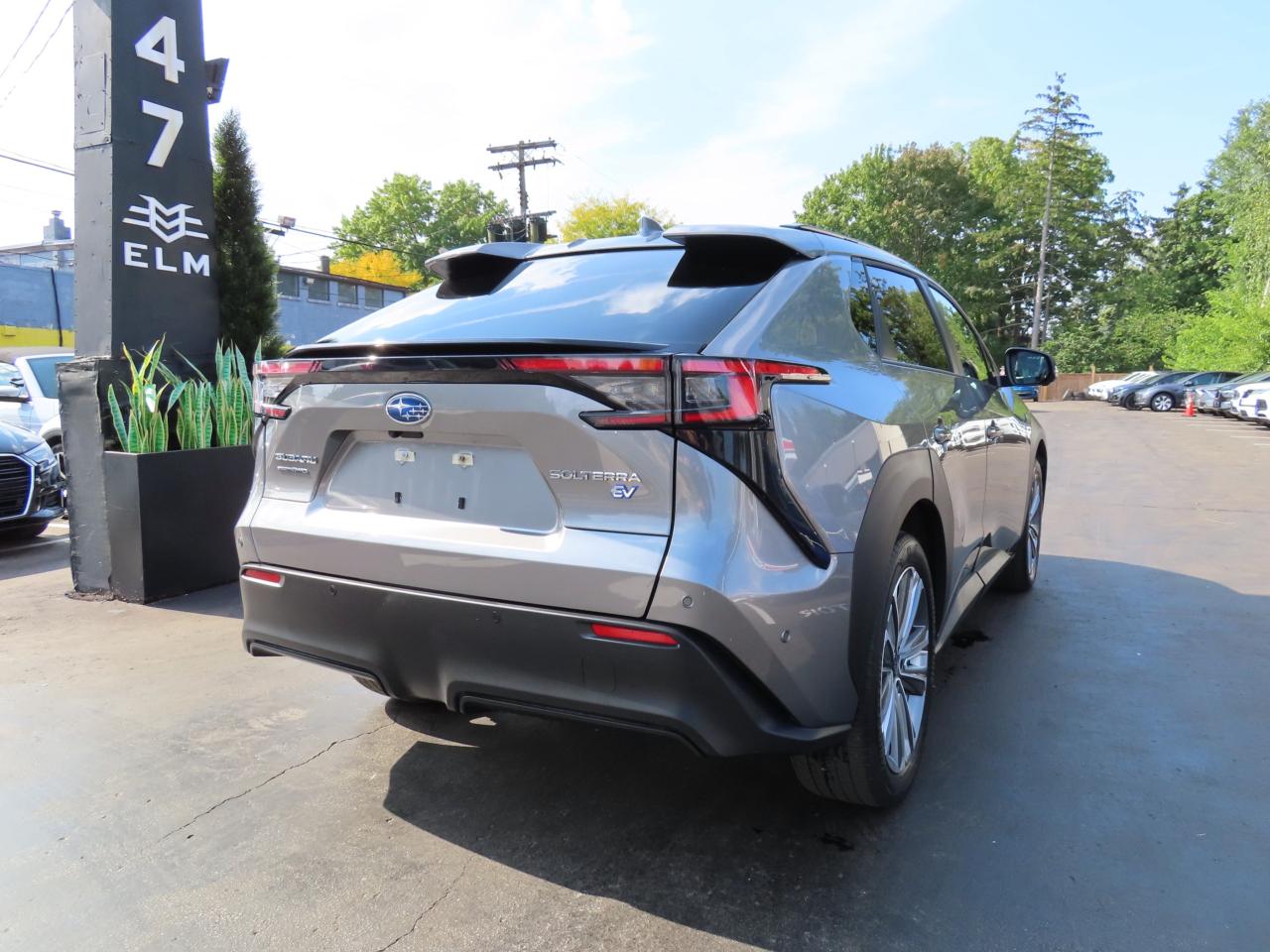 2023 Subaru Solterra Lane Assist - Blind Spot Monitor - Awd - Low Kms !! Photo