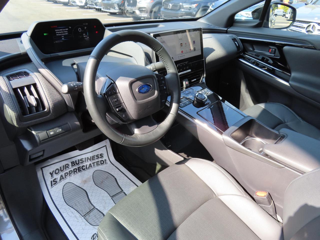 2023 Subaru Solterra Lane Assist - Blind Spot Monitor - Awd - Low Kms !! Photo