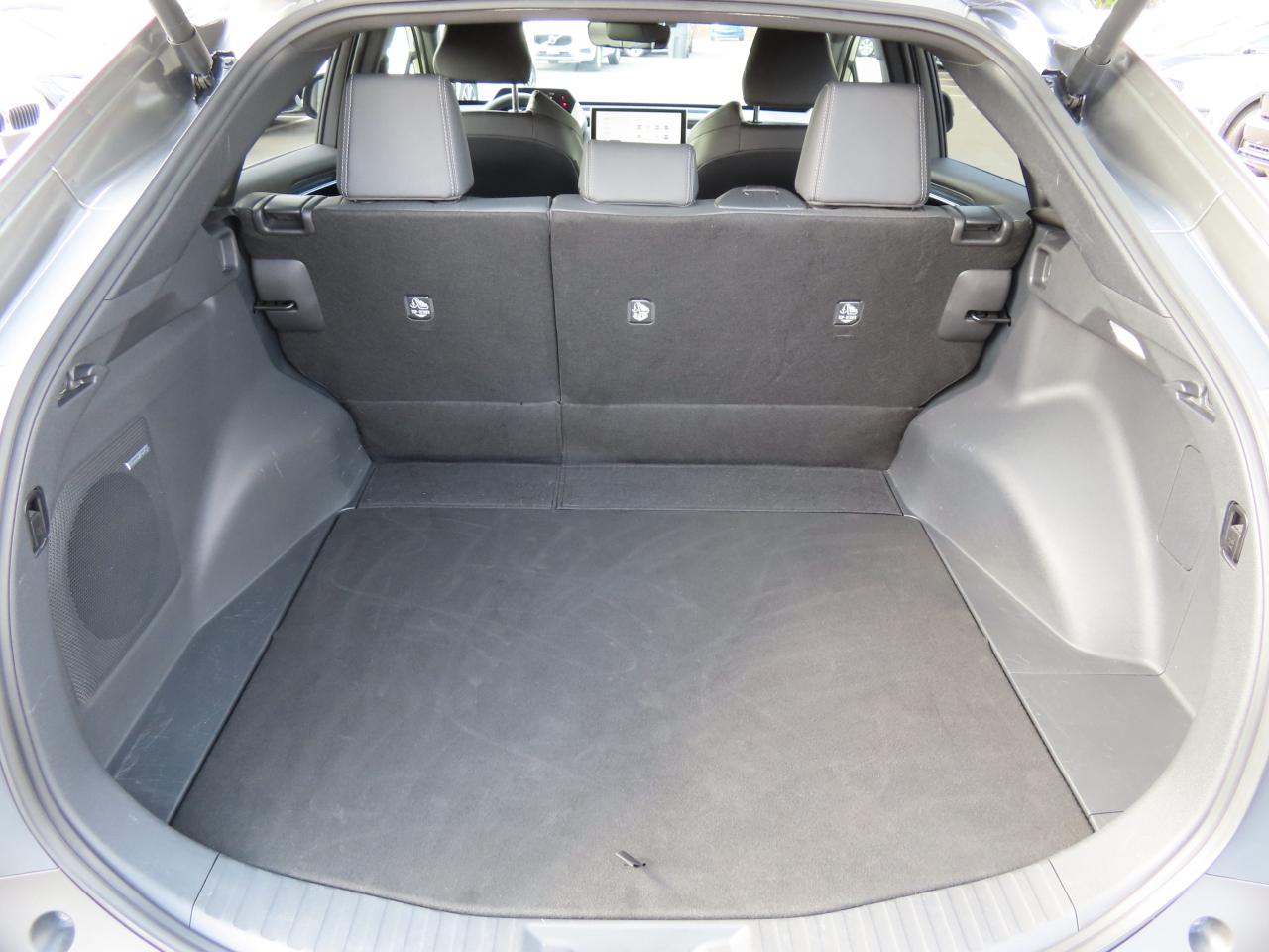 2023 Subaru Solterra Lane Assist - Blind Spot Monitor - Awd - Low Kms !! Photo