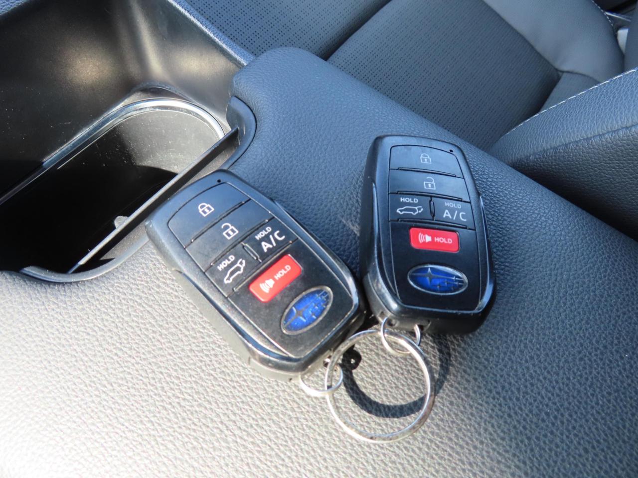 2023 Subaru Solterra Lane Assist - Blind Spot Monitor - Awd - Low Kms !! Photo