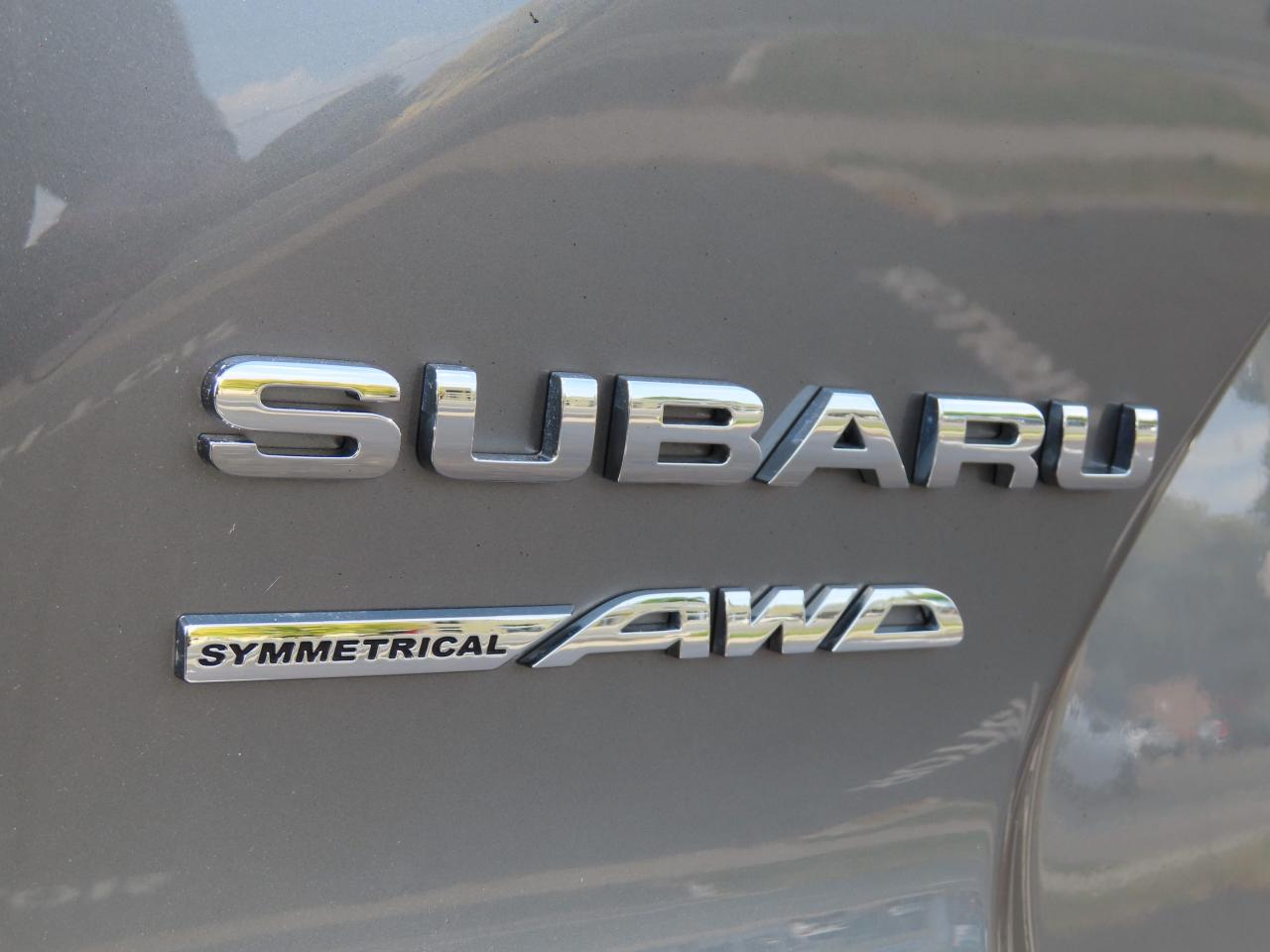 2023 Subaru Solterra Lane Assist - Blind Spot Monitor - Awd - Low Kms !! Photo