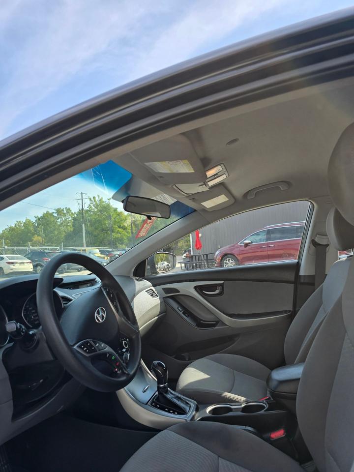 2016 Hyundai Elantra 4dr Sdn Auto Sport Appearance - Photo #11