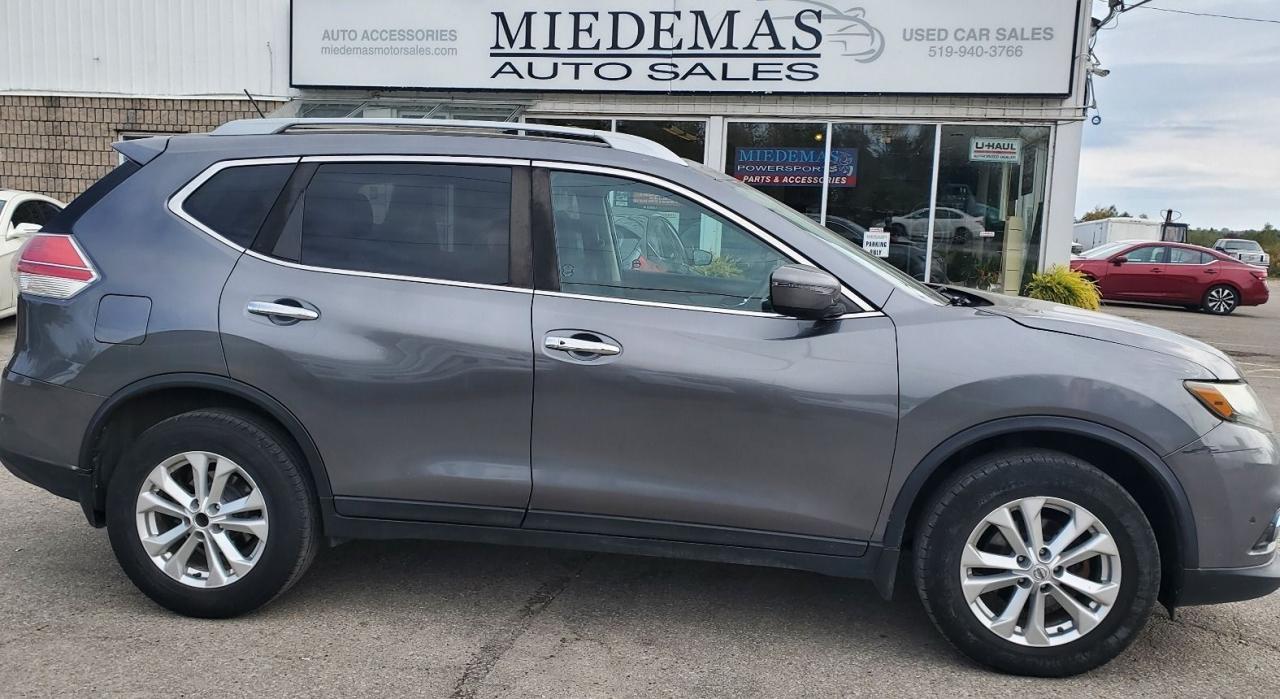 Used 2016 Nissan Rogue SV for sale in Mono, ON