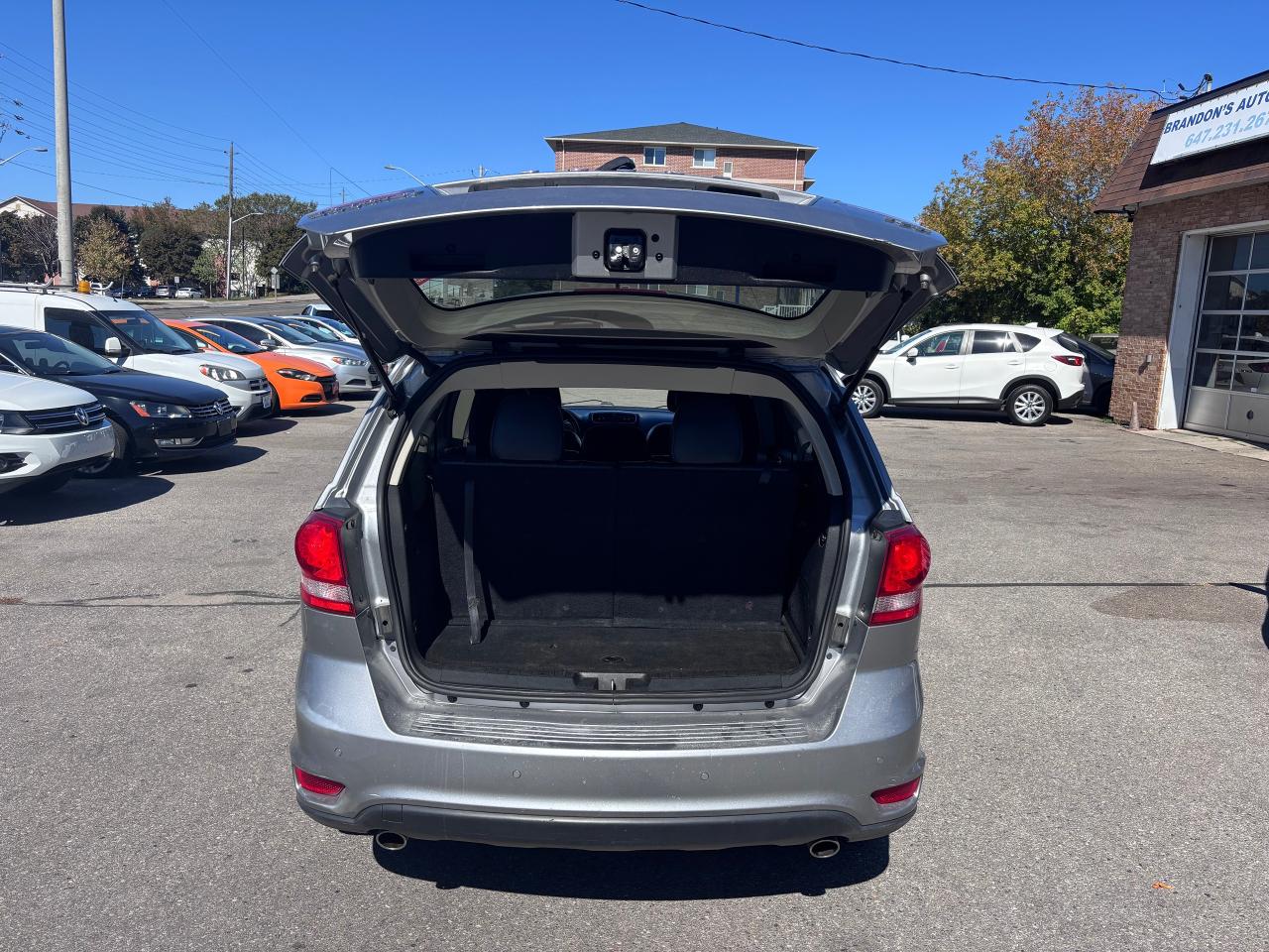 2016 Dodge Journey AWD R/T 7 PASSENGER - Photo #10