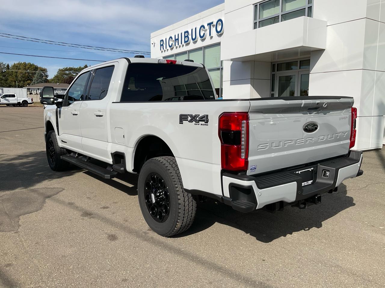 2026 Ford F-250 Super Duty SRW Lariat Photo5