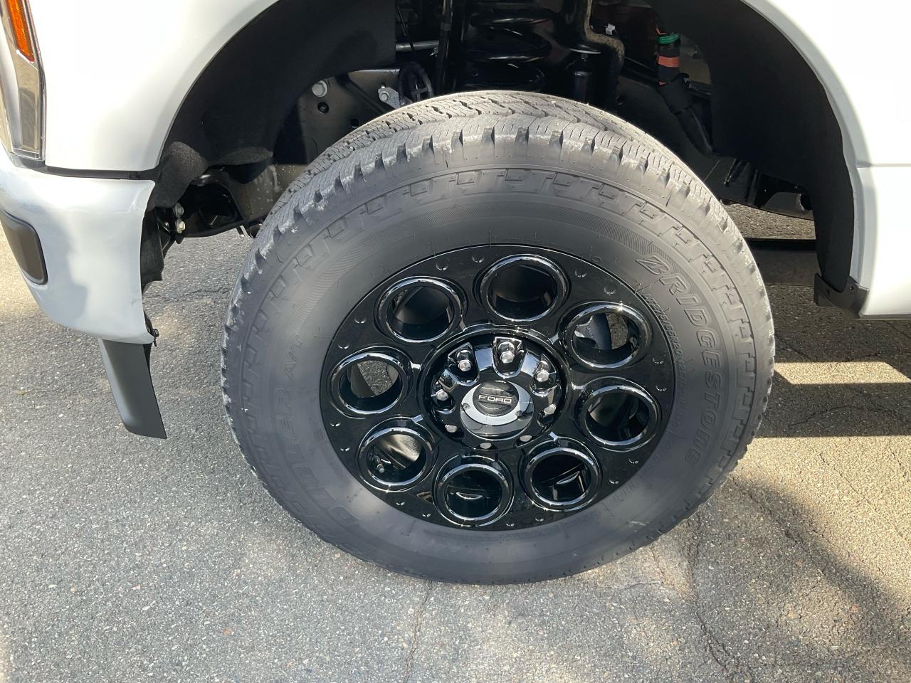 2026 Ford F-250 Super Duty SRW Lariat Photo5