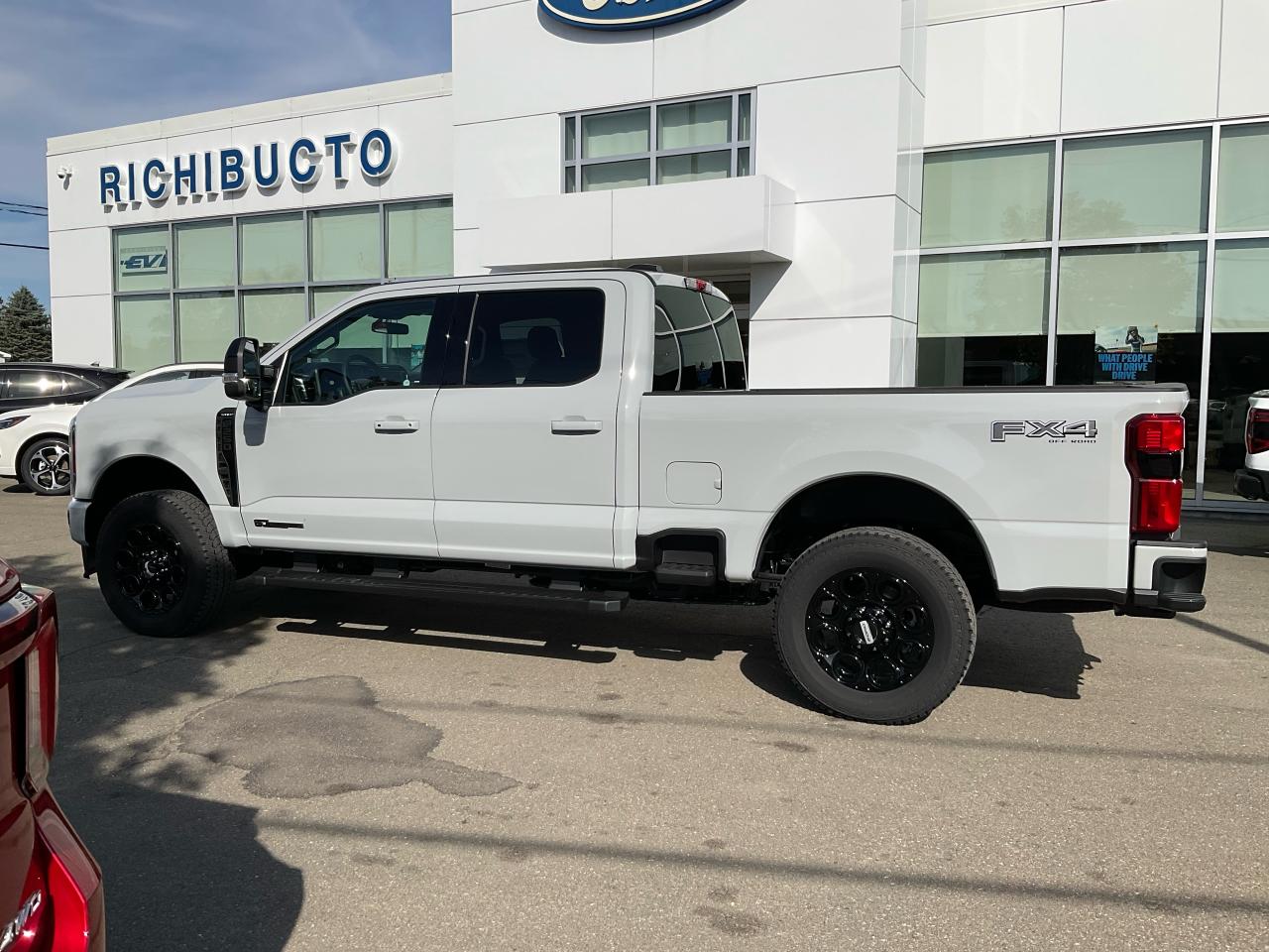 2026 Ford F-250 Super Duty SRW Lariat Photo5