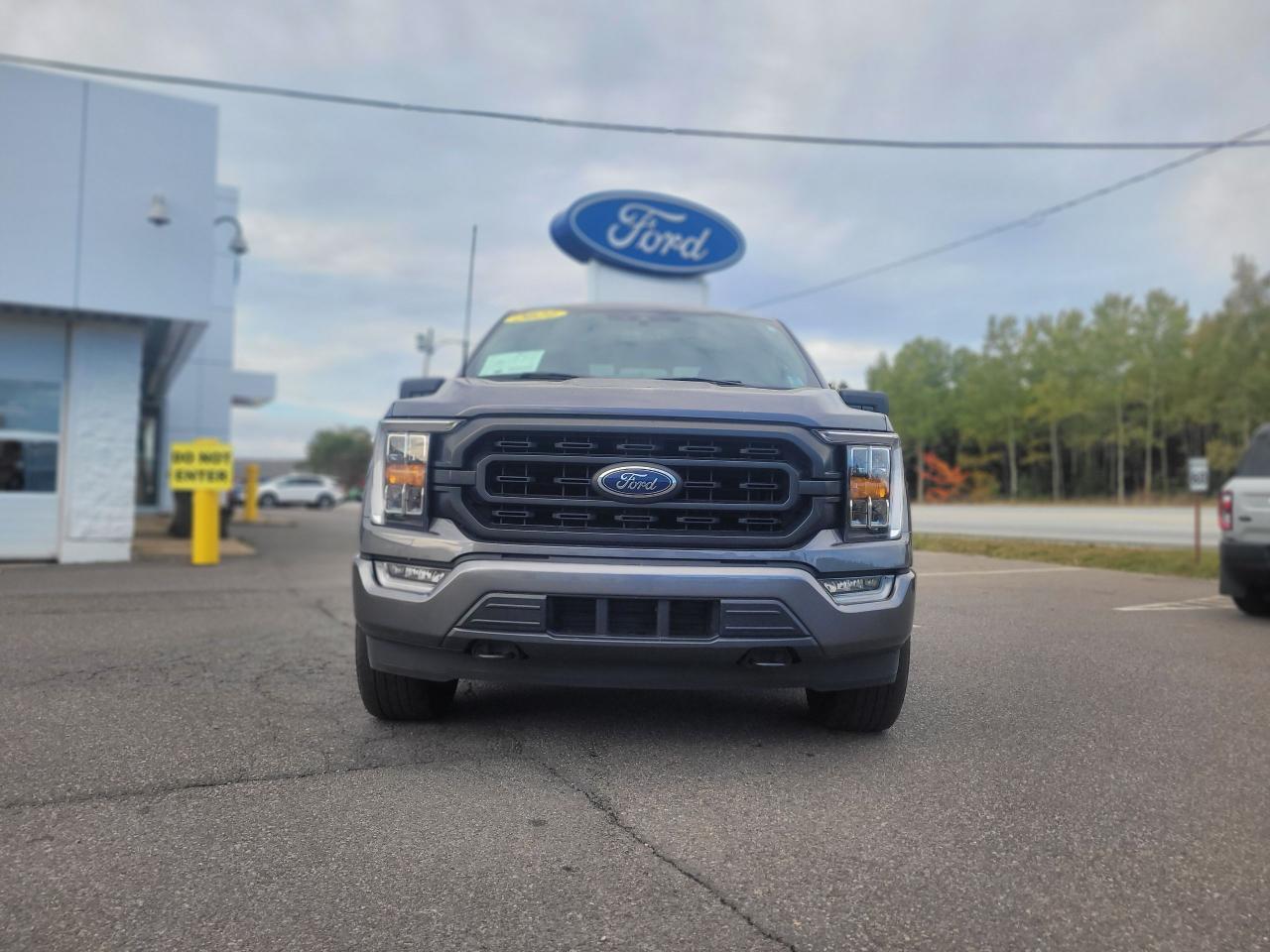 2021 Ford F-150 XLT 4X4 SUPERCREW W/ SPORT / OFF LEASE Photo