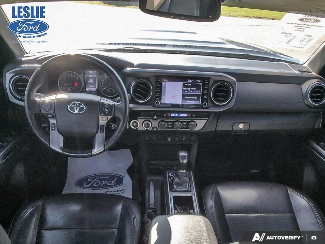 2021 Toyota Tacoma BASE 4x4 Double Cab Auto Photo