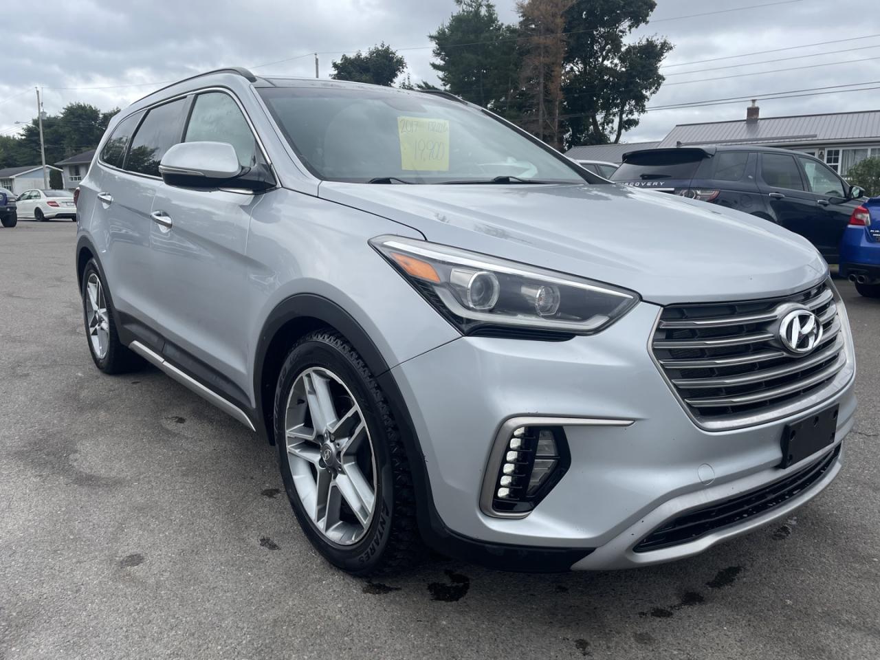 Used 2017 Hyundai Santa Fe Limited AWD for sale in Truro, NS