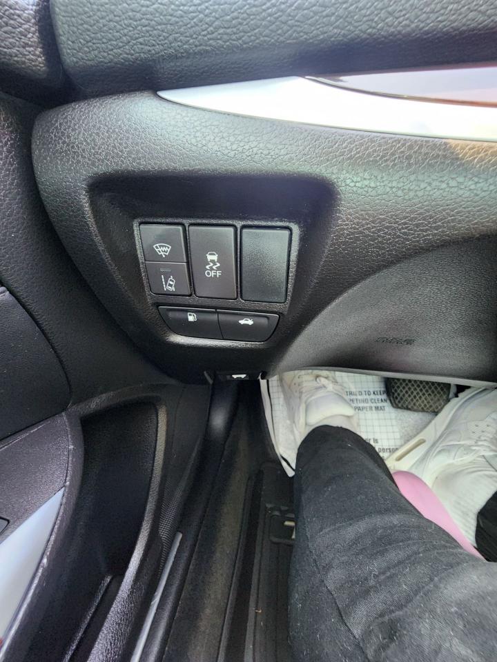 1758305592