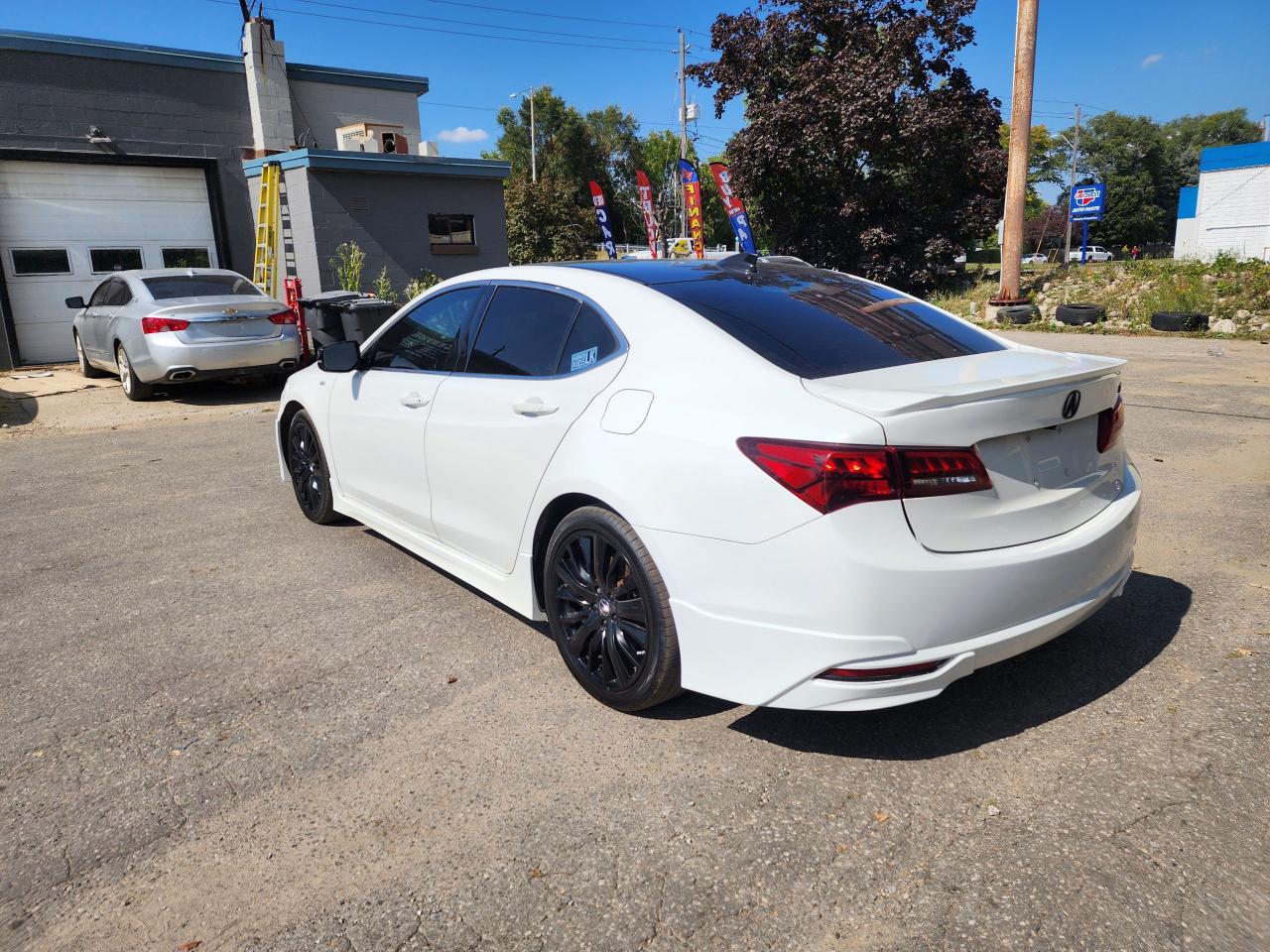 2017 Acura TLX SH-AWD Tech Package l Clean Carfax l No Accident - Photo #7