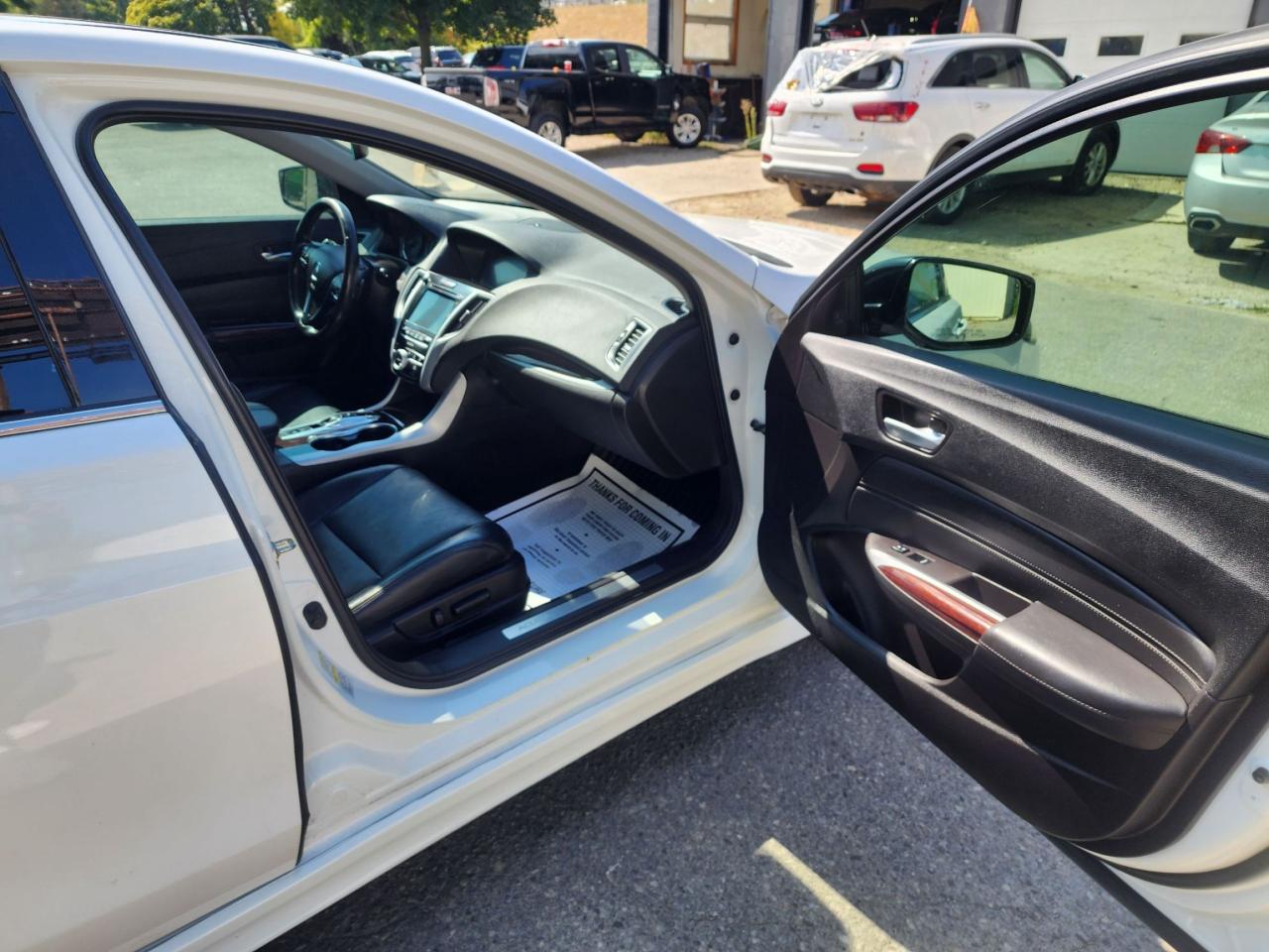 2017 Acura TLX SH-AWD Tech Package l Clean Carfax l No Accident