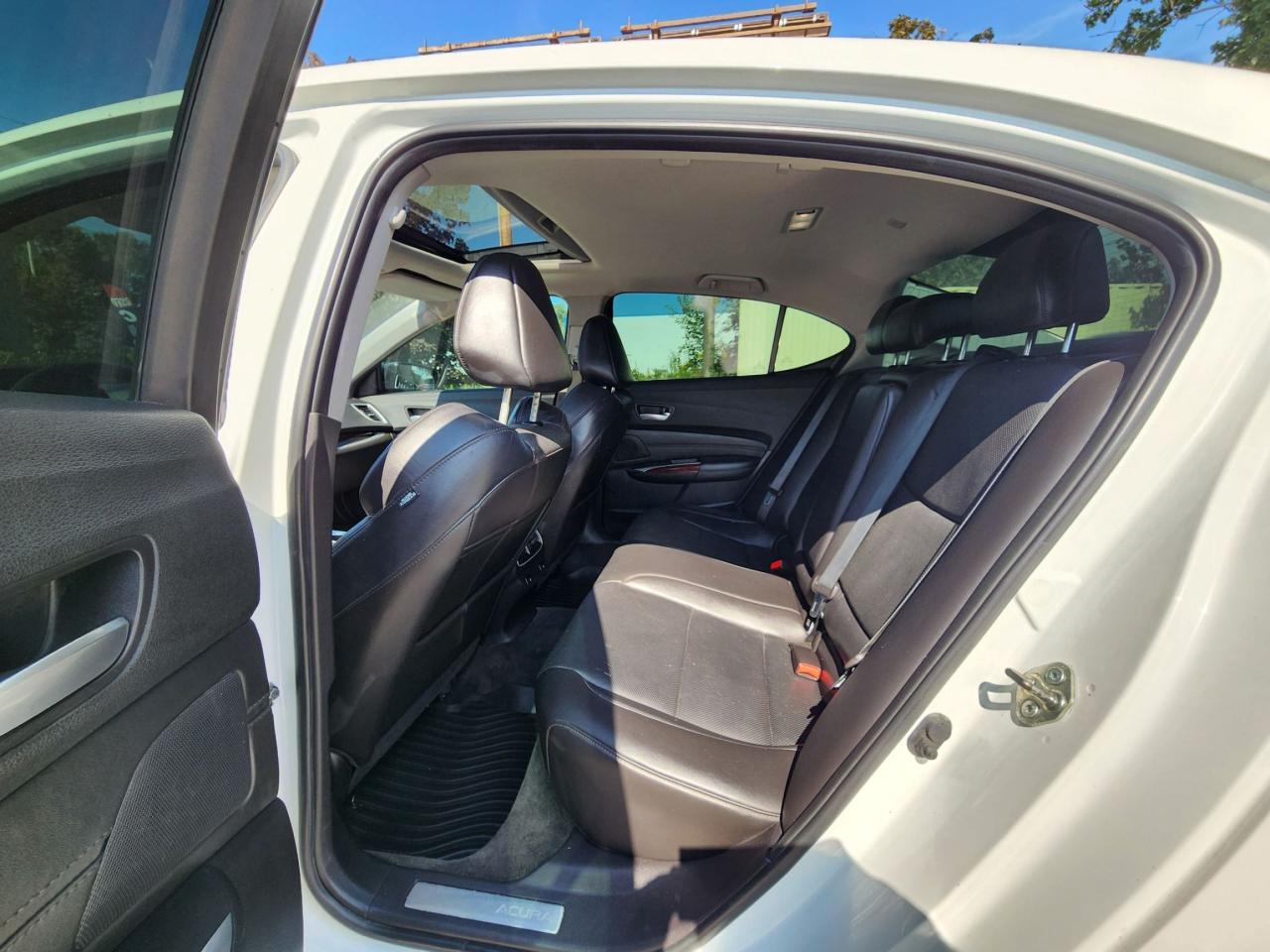 2017 Acura TLX SH-AWD Tech Package l Clean Carfax l No Accident