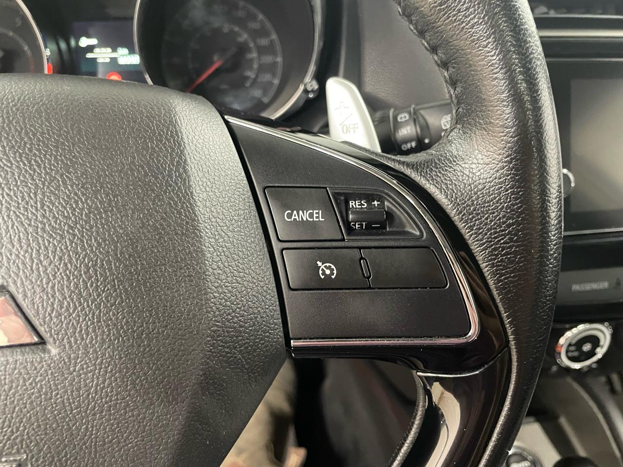 2018 Mitsubishi RVR SE Anniversary Edition Photo10