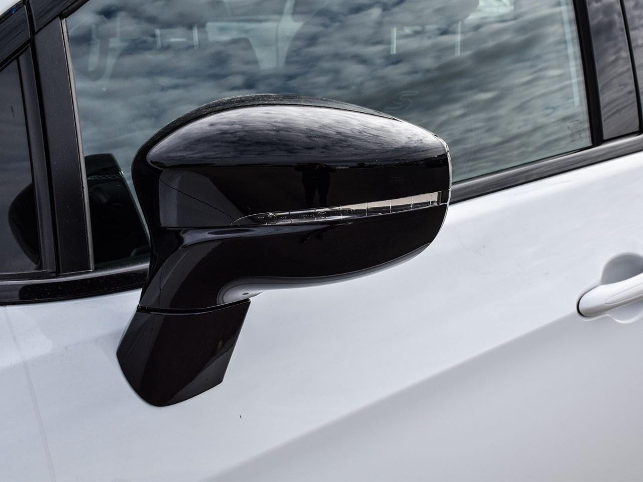 2026 Chrysler Pacifica Select FWD Photo