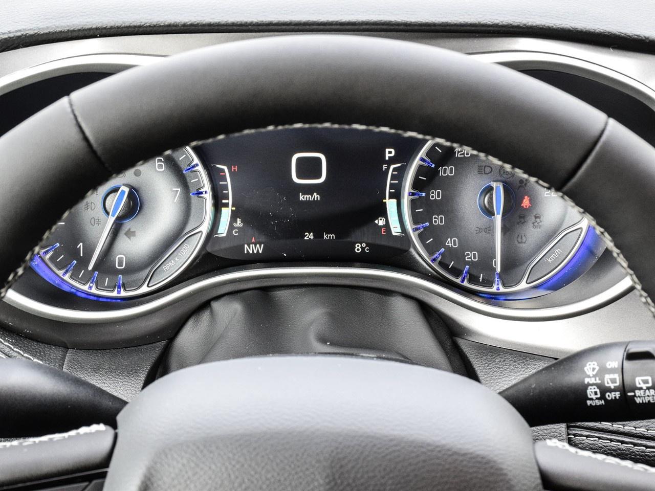 2026 Chrysler Pacifica Select FWD Photo