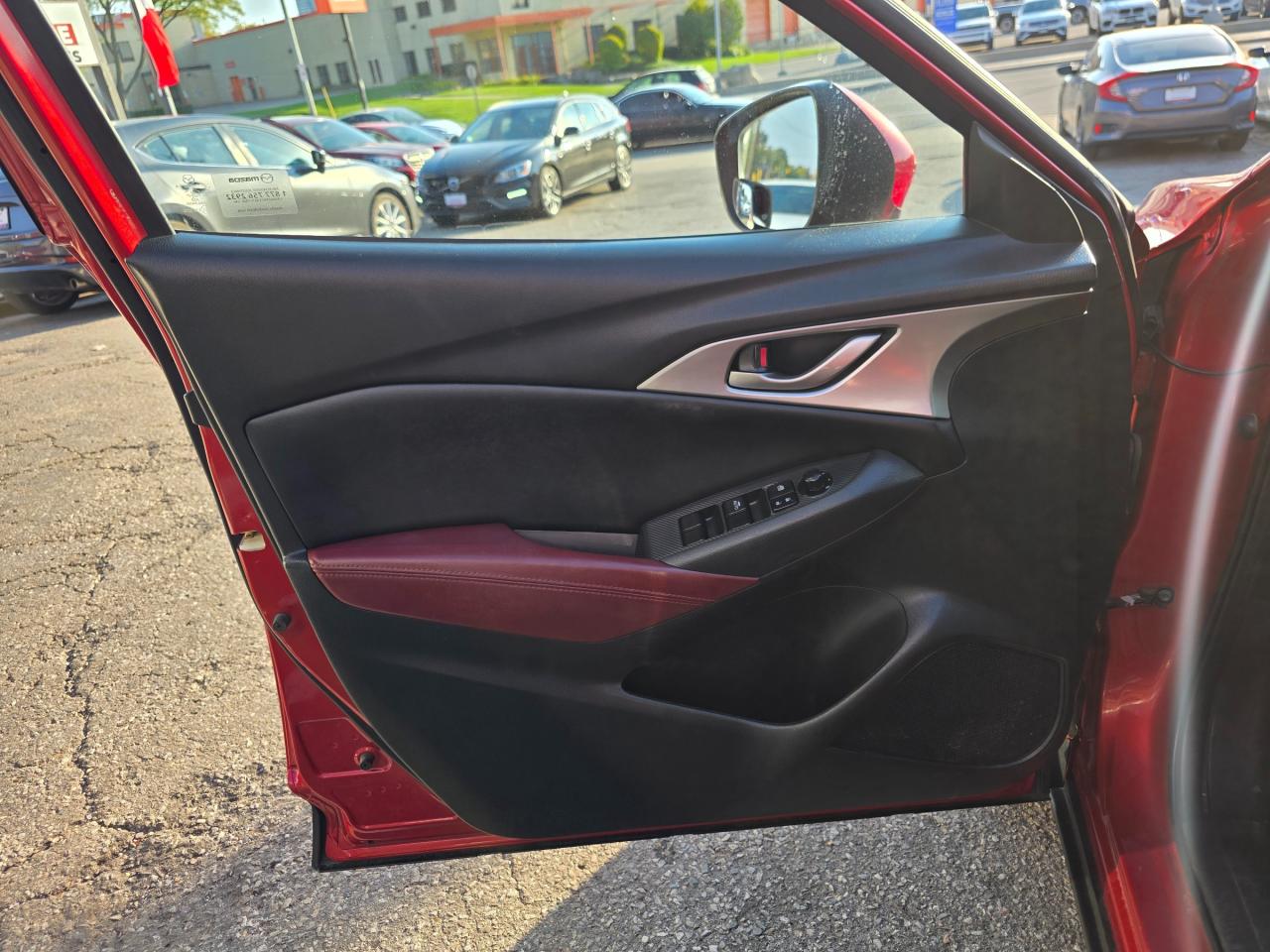 2016 Mazda CX-3 GS Sunroof | Leather | Backup Camera | Heated Seats Photo