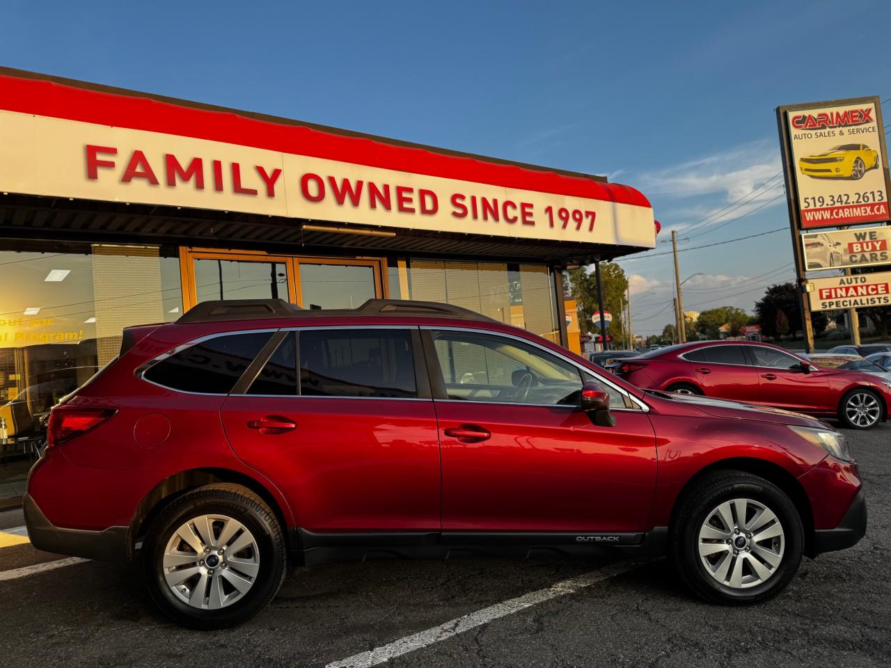 2018 Subaru Outback 2.5i Touring Sunroof | BSM | Backup Camera | Heated Seats Photo