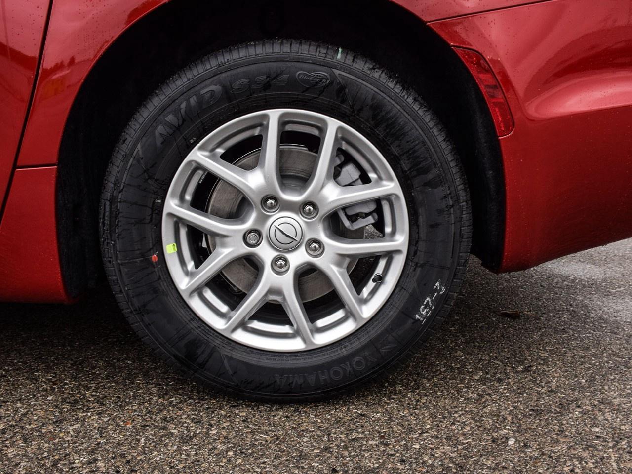 2026 Chrysler Pacifica Select FWD Photo