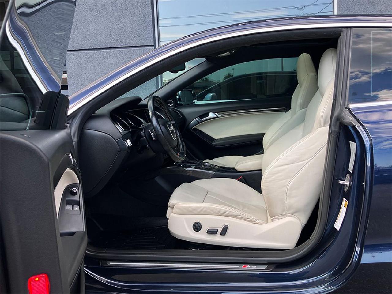 2010 Audi S5 NAVI|REARCAM|VENT SEATS|PANOROOF - Photo #9