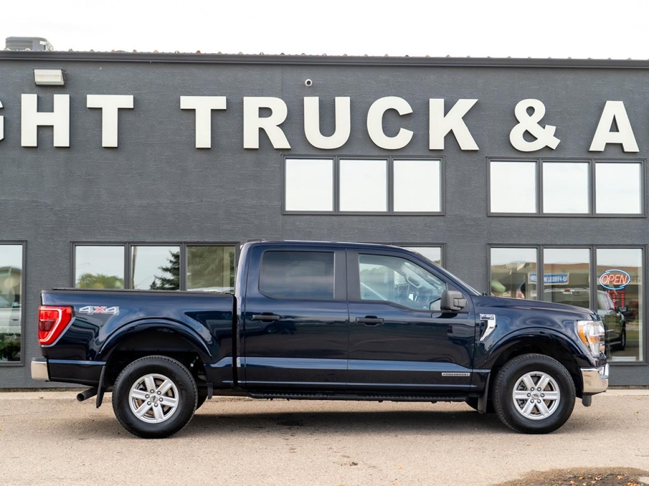 2022 Ford F-150 XLT 4WD SuperCrew 5.5' Box 3.5 POWERBOOST Photo26
