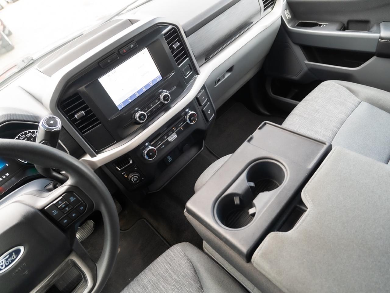 2022 Ford F-150 XLT 4WD SuperCrew 5.5' Box 3.5 POWERBOOST Photo31