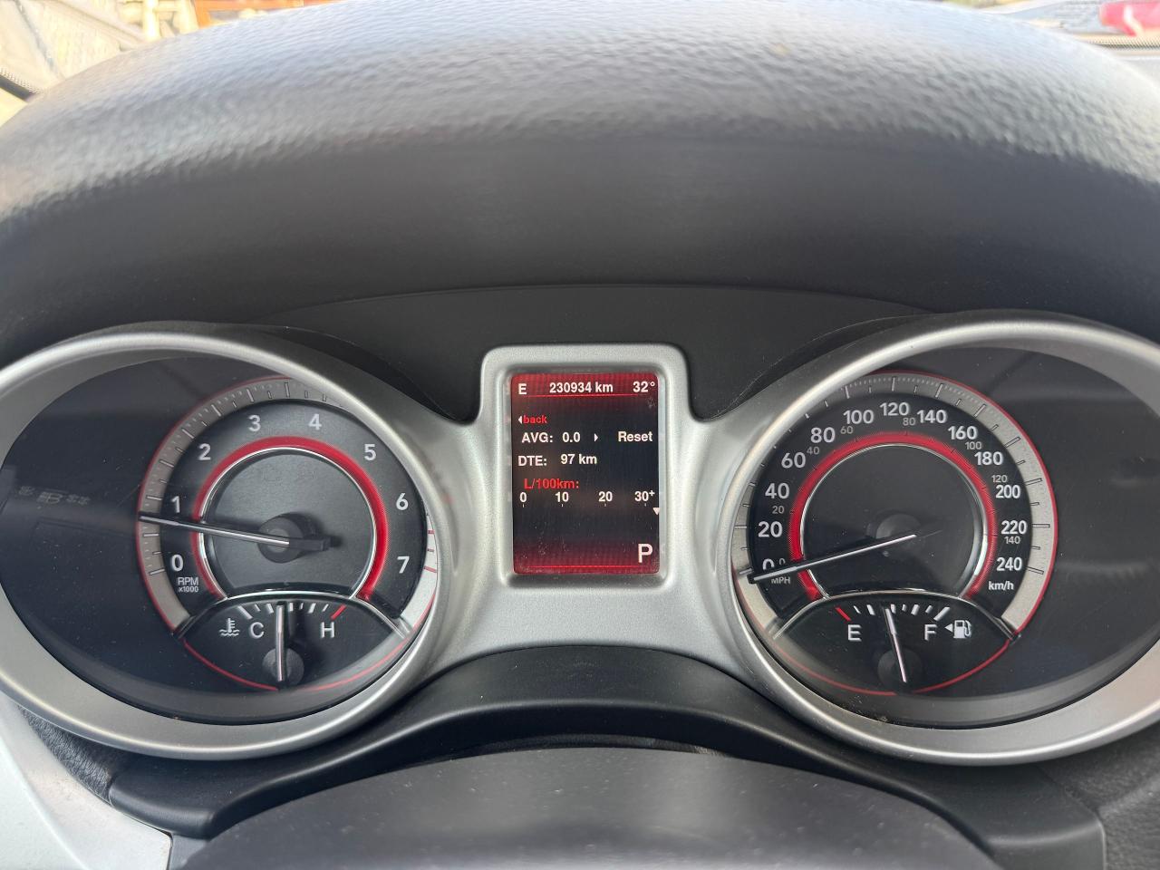 2015 Dodge Journey AWD R/T | CERTIFIED | NO ACCIDENTS - Photo #10
