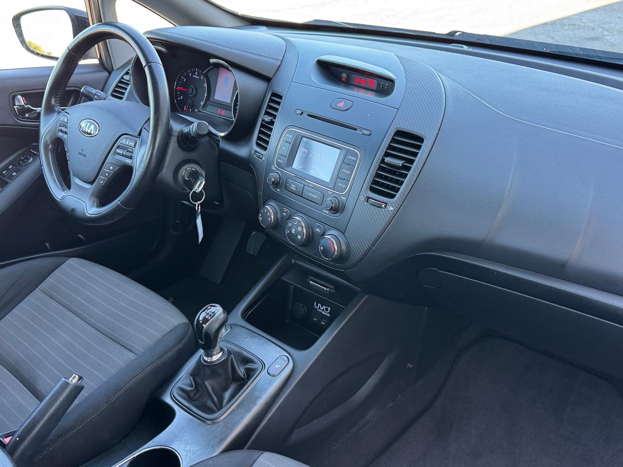 2014 Kia Forte EX **COMES WITH WINTER TIRES AND RIMS** - Photo #32