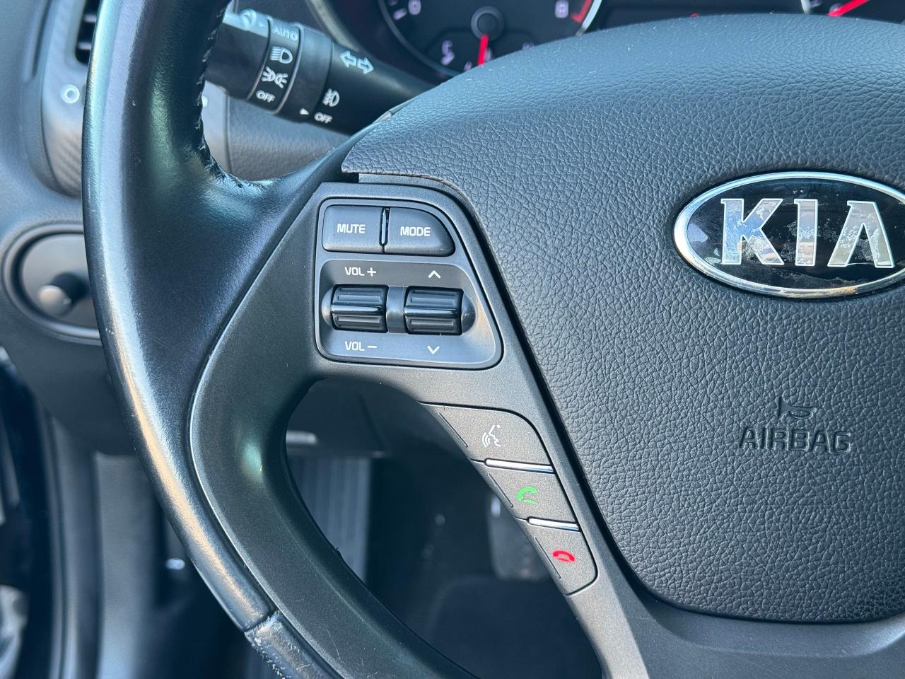 2014 Kia Forte EX **COMES WITH WINTER TIRES AND RIMS** - Photo #20