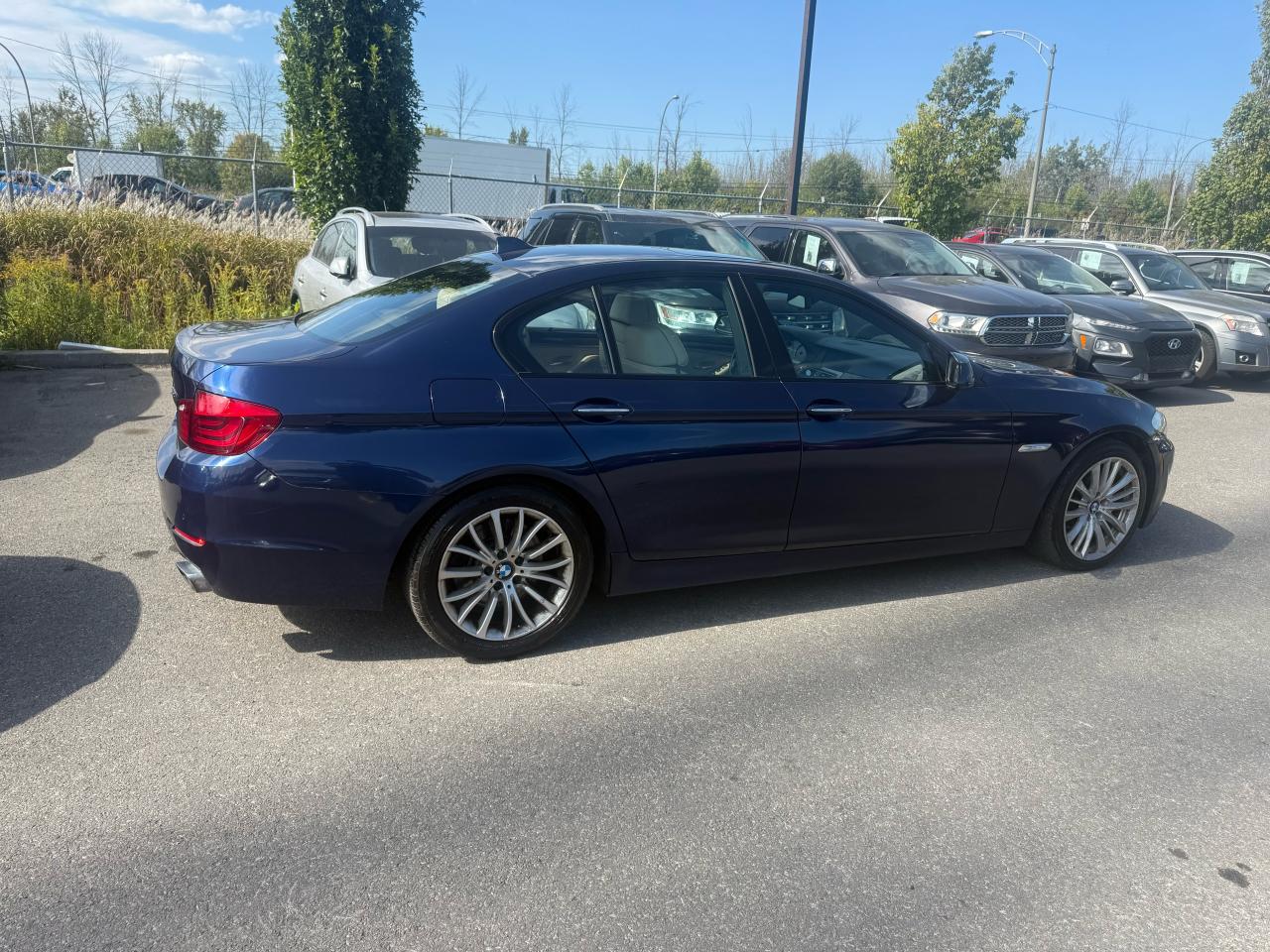 2013 BMW 5 Series 550i xDrive - Photo #12