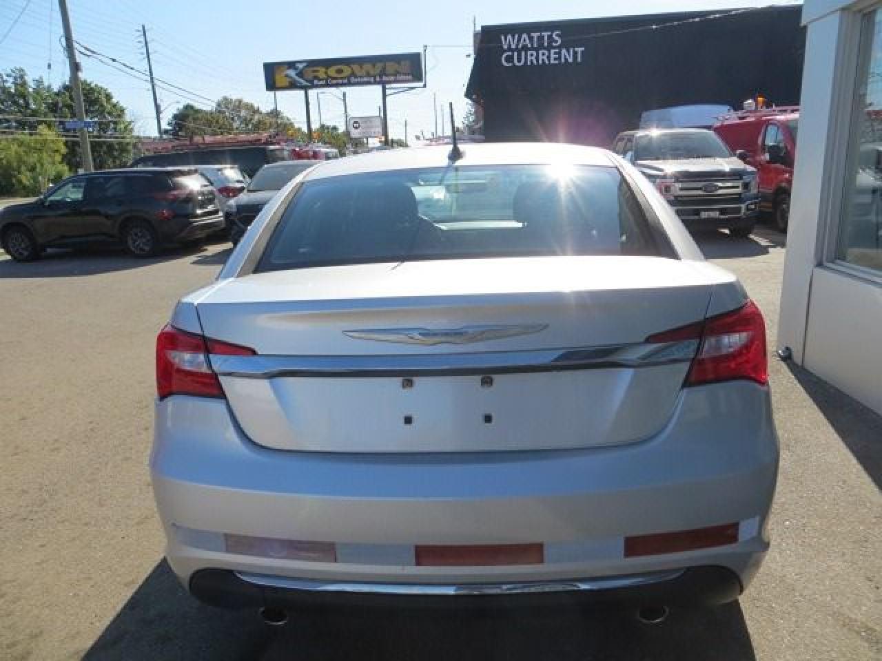 2012 Chrysler 200 CERTIFIED,TOURING 200, ONLY 81K, 1 OWNER, B-TOOTH - Photo #6
