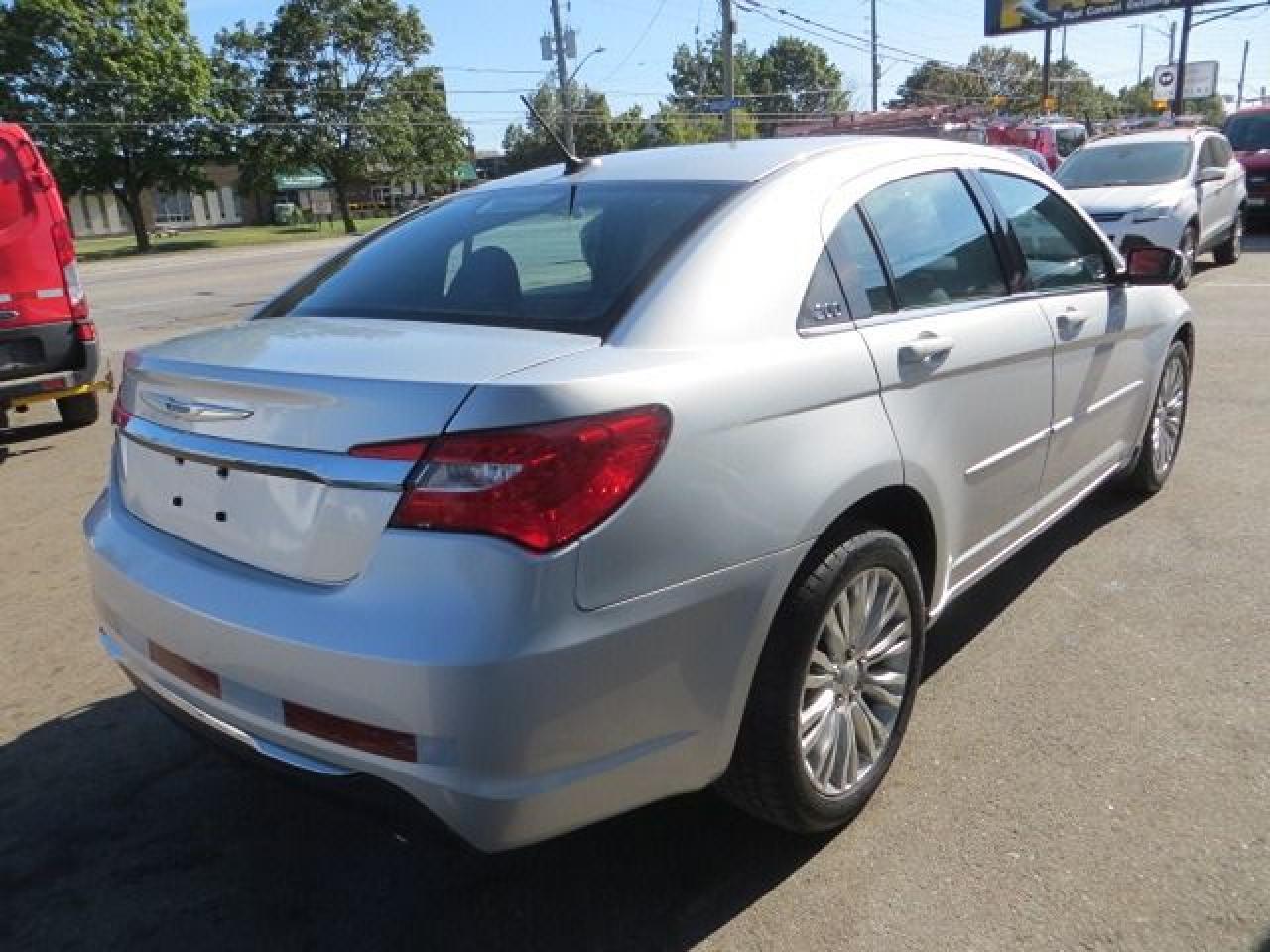 2012 Chrysler 200 CERTIFIED,TOURING 200, ONLY 81K, 1 OWNER, B-TOOTH - Photo #7