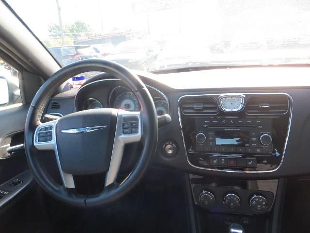 2012 Chrysler 200 CERTIFIED,TOURING 200, ONLY 81K, 1 OWNER, B-TOOTH - Photo #13