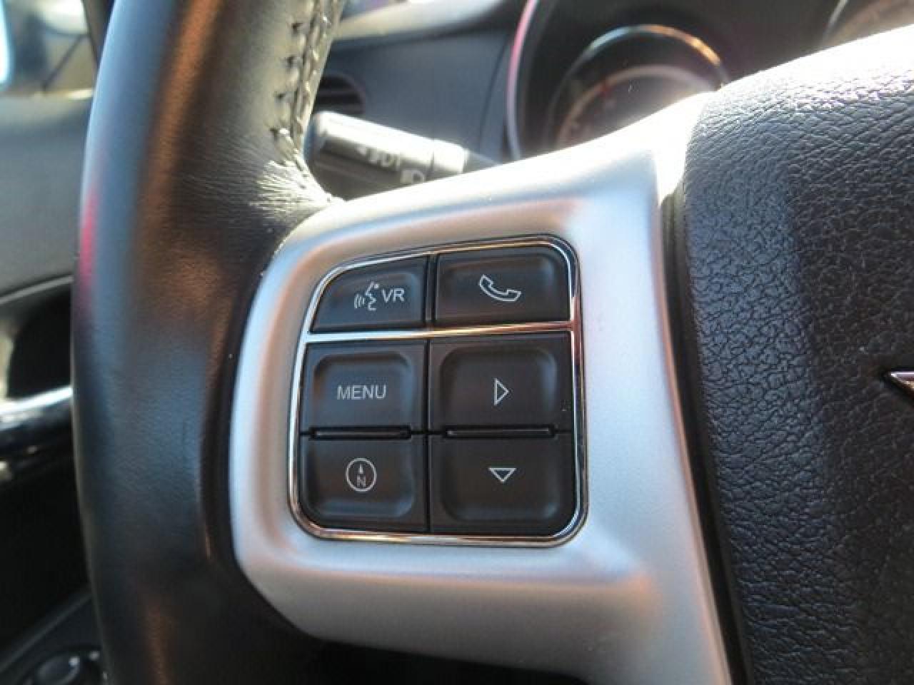 2012 Chrysler 200 CERTIFIED,TOURING 200, ONLY 81K, 1 OWNER, B-TOOTH - Photo #14
