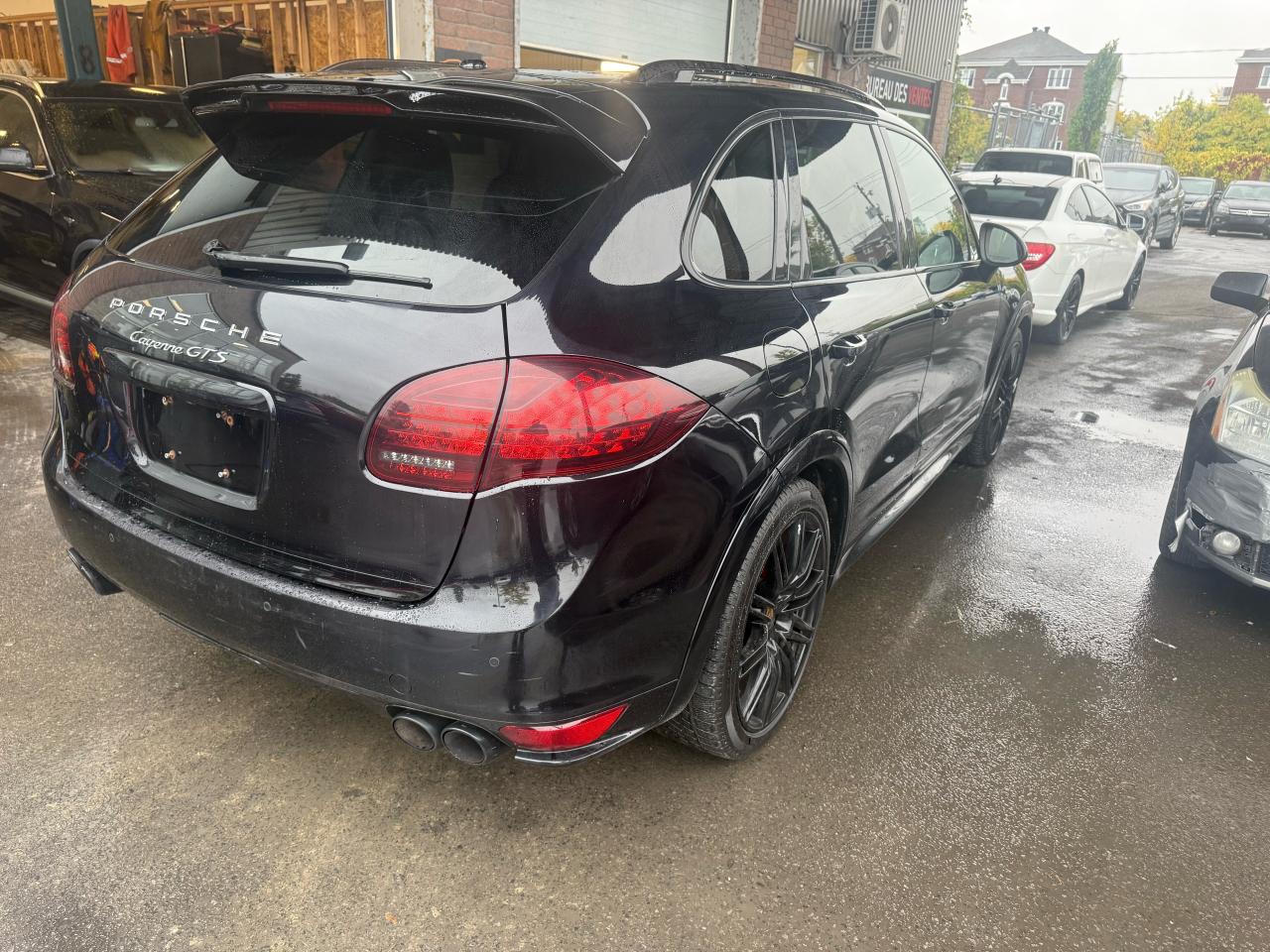 2013 Porsche Cayenne GTS - Photo #8