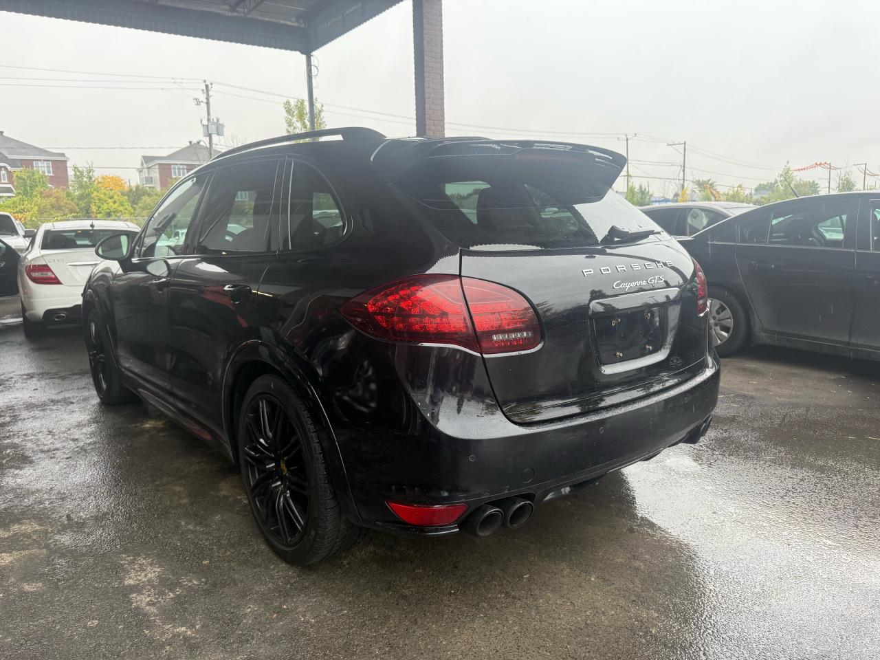 2013 Porsche Cayenne GTS - Photo #5