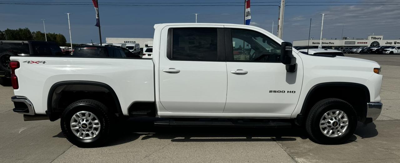 2024 Chevrolet Silverado 2500 4WD Crew Cab 159" LT Photo