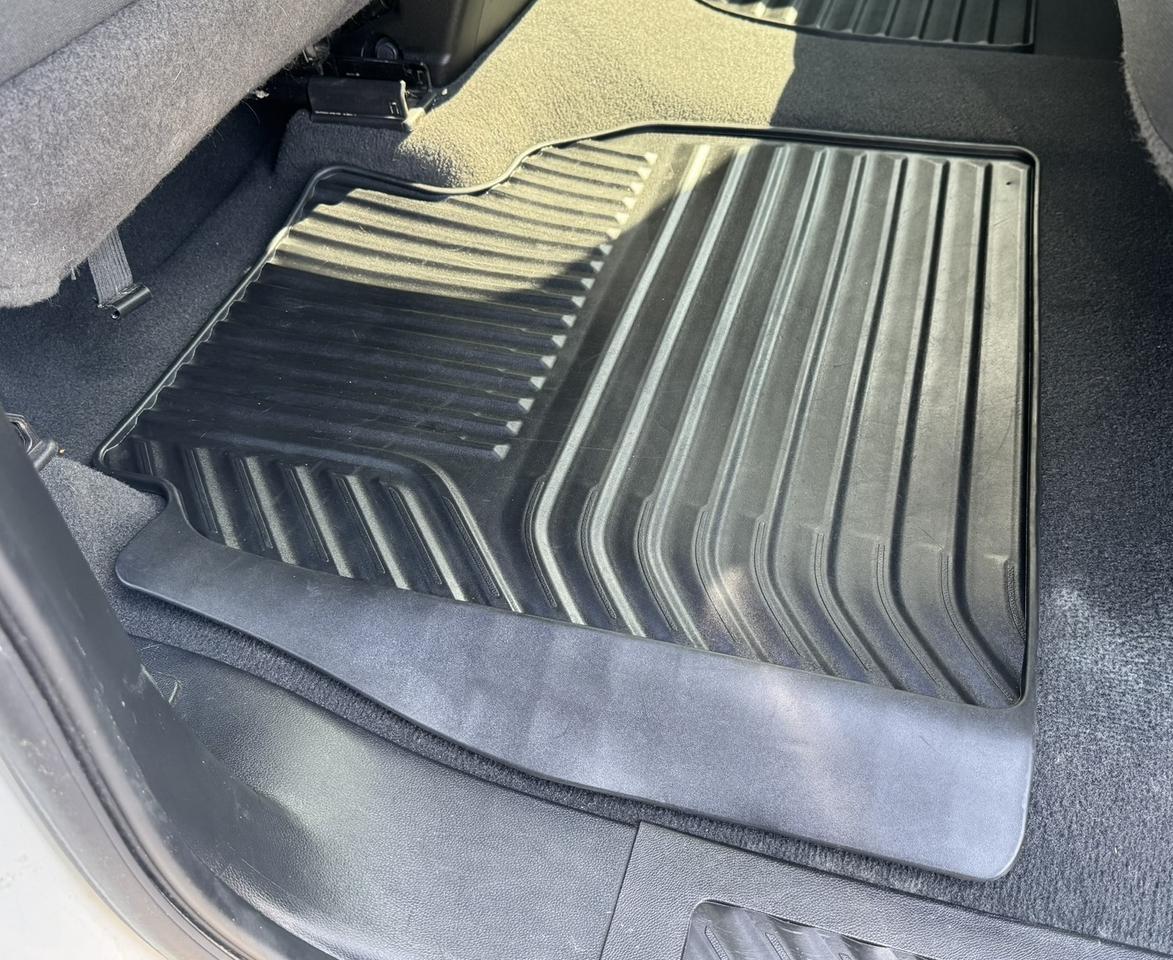 2024 Chevrolet Silverado 2500 4WD Crew Cab 159" LT Photo