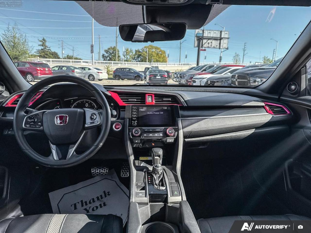 2020 Honda Civic SPORT TOURING / NO ACCIDENTS/ NAV / ROOF / LEATHER - Photo #12