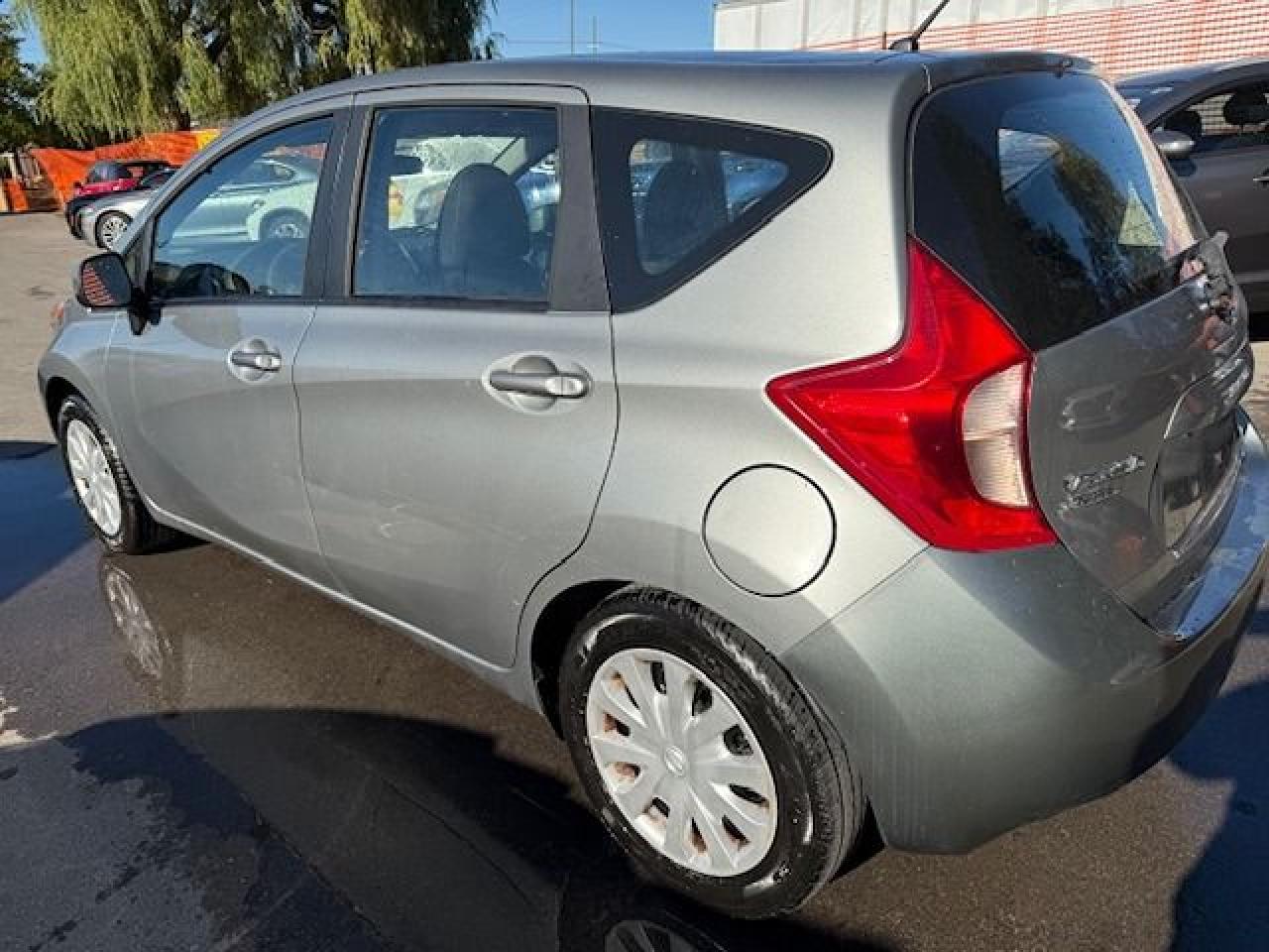 2014 Nissan Versa Note SV - Photo #11