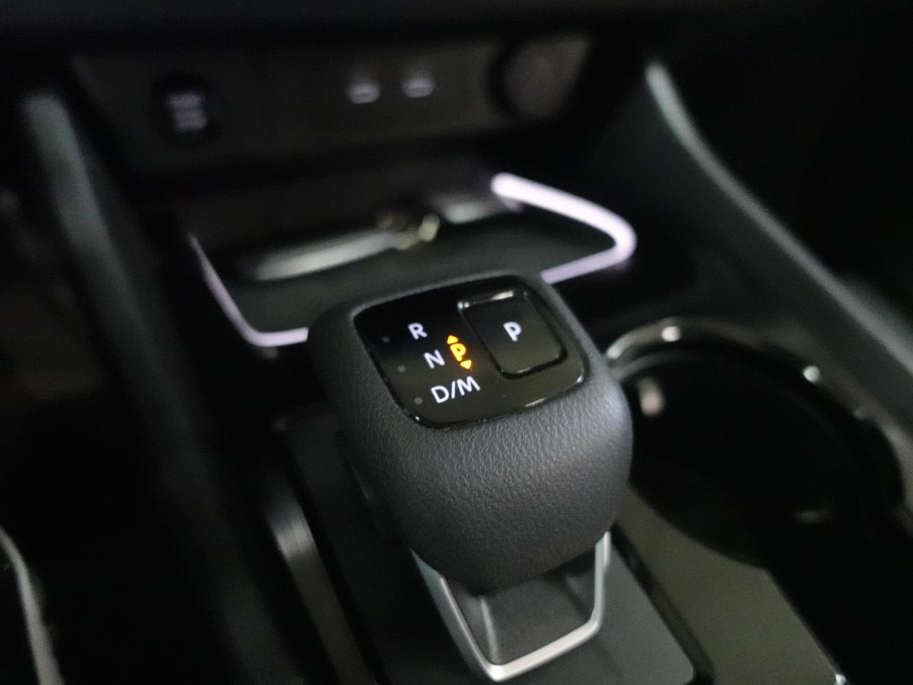 2024 Nissan Rogue SL | AWD | Nav | Leather | Pano roof | CarPlay