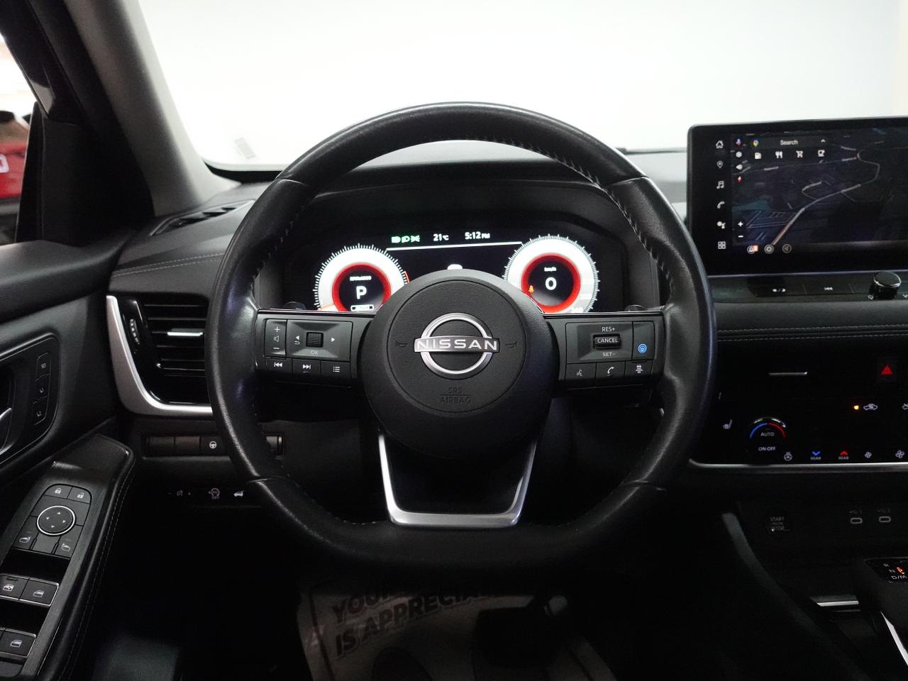 2024 Nissan Rogue SL | AWD | Nav | Leather | Pano roof | CarPlay