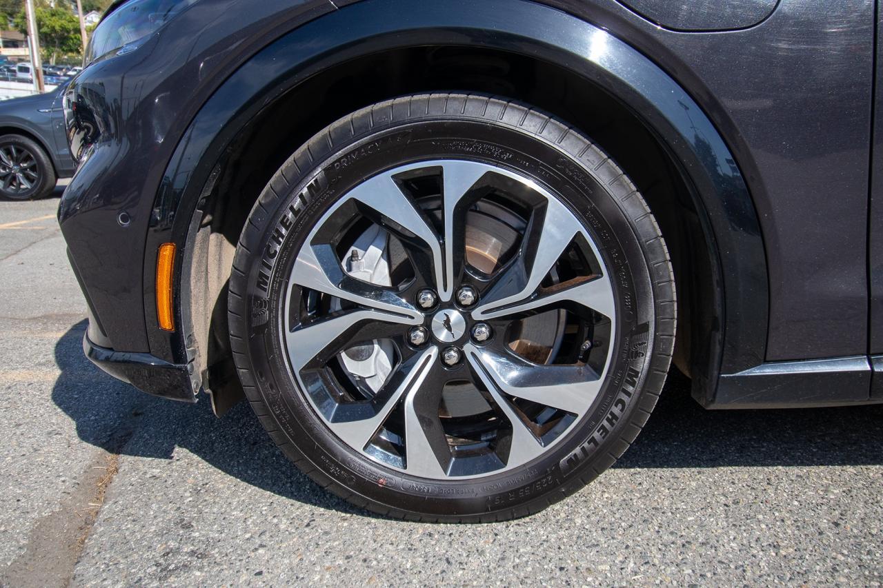 2021 Ford Mustang Mach-E Premium AWD Photo5