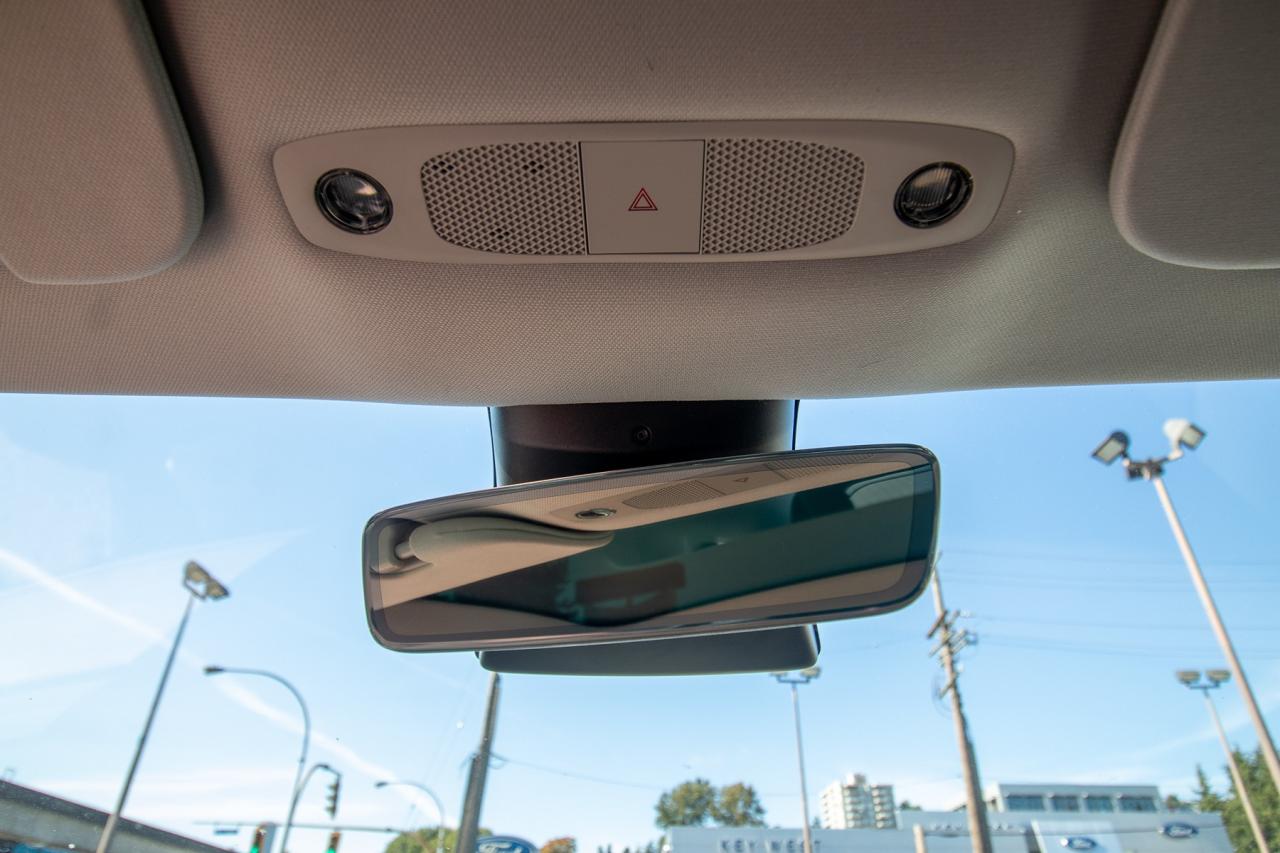2019 Tesla Model 3 STANDARD RANGE PLUS Photo5
