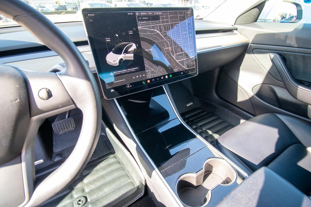 2019 Tesla Model 3 STANDARD RANGE PLUS Photo5